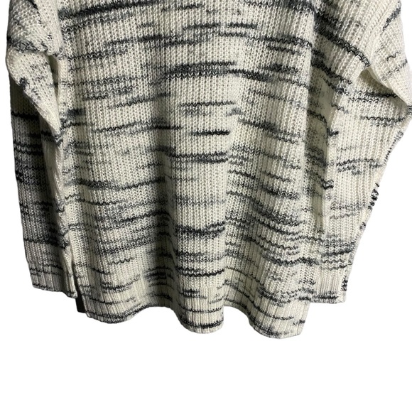 Torrid Women's Soft and Cozy Knit Turtleneck - Picture 3 of 8